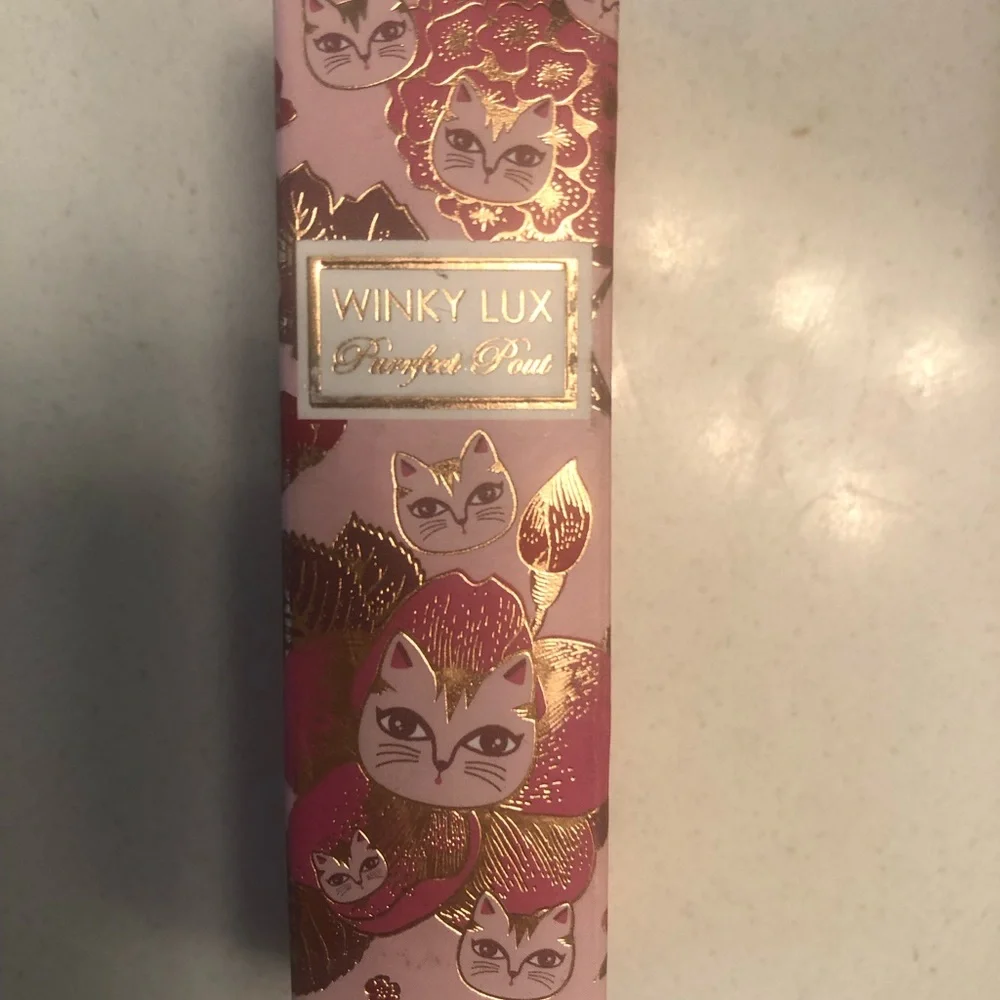 WINKY LUX Pink Floral Face So Whipped Luxury Primer and Pawsh Lipstick Duo